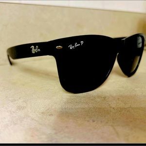Ray Ban Wayfarer Authentic Polarized Sunglasses Ray-Ban